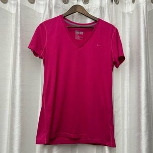 Nike Raspberry Colored Dri-Fit V-neck T-Shirt Size Large